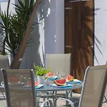 Serene Ajía Nápa