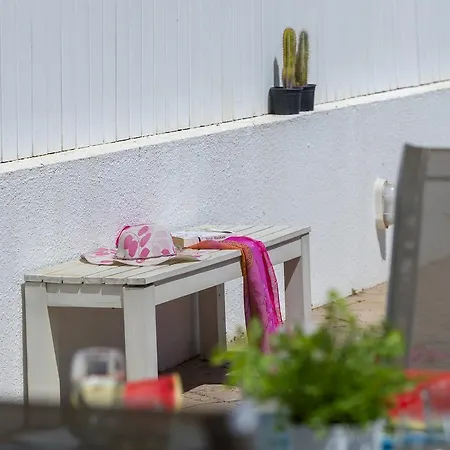 Serene فيلة أيا نابا