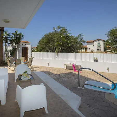 Βίλα Serene Αγία Νάπα